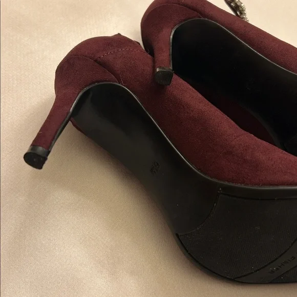 Marc Fisher Burgundy Suede Rhinestone Ankle Strap Heels
Size 6.5 - Picture 10 of 12